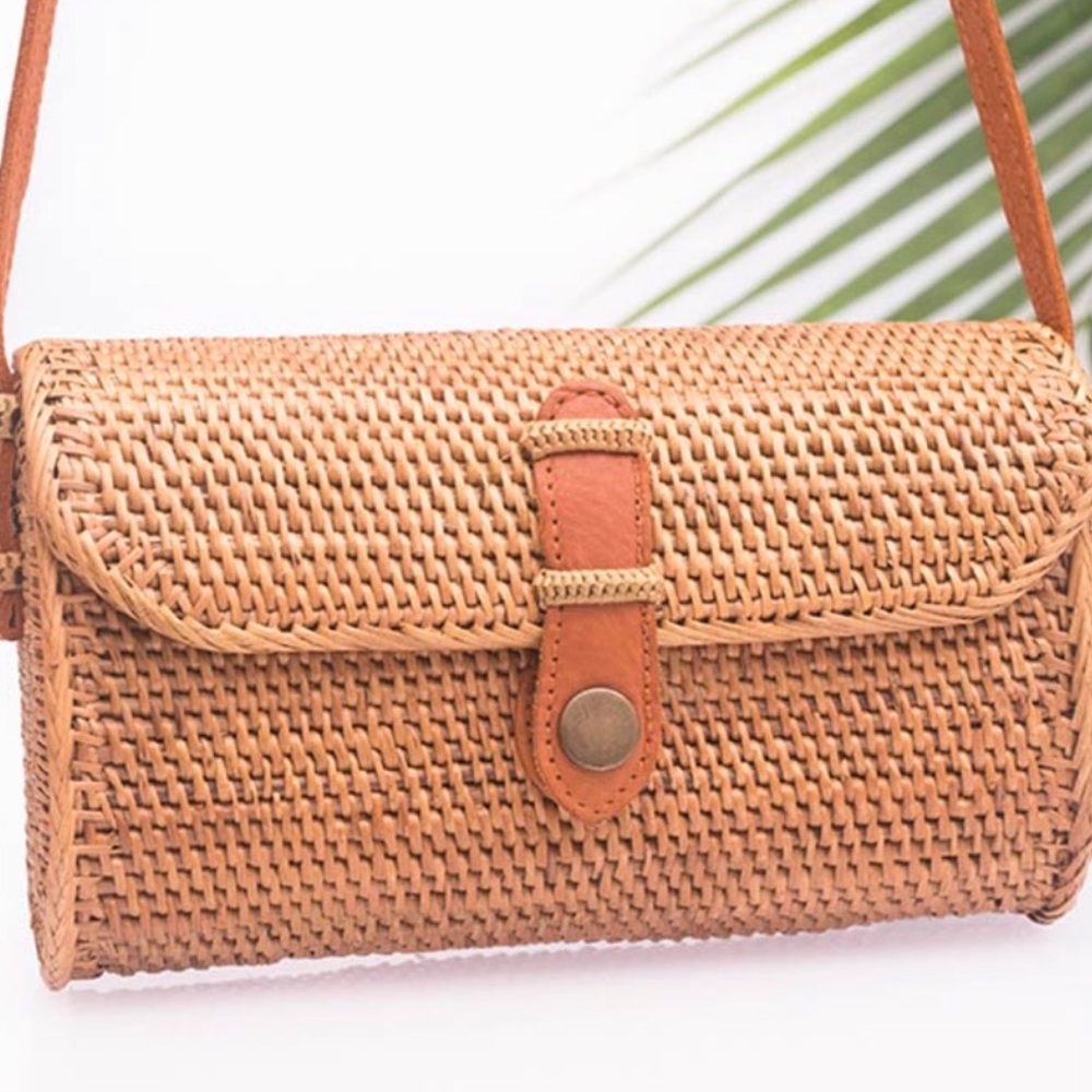 Bohemian Rattan Bag - Picture 6 of 11